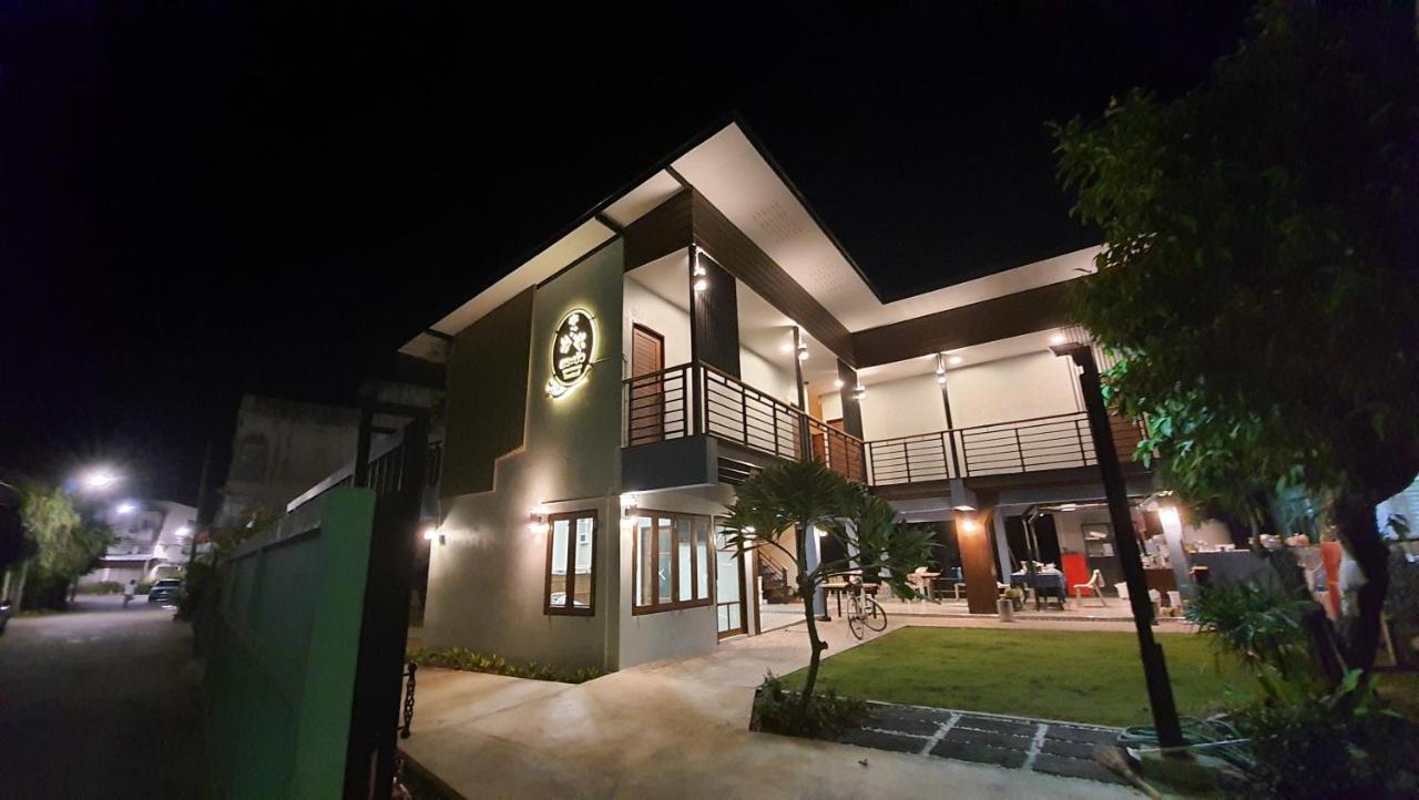 Sabua The Terrace Homestay Утай Тани Екстериор снимка