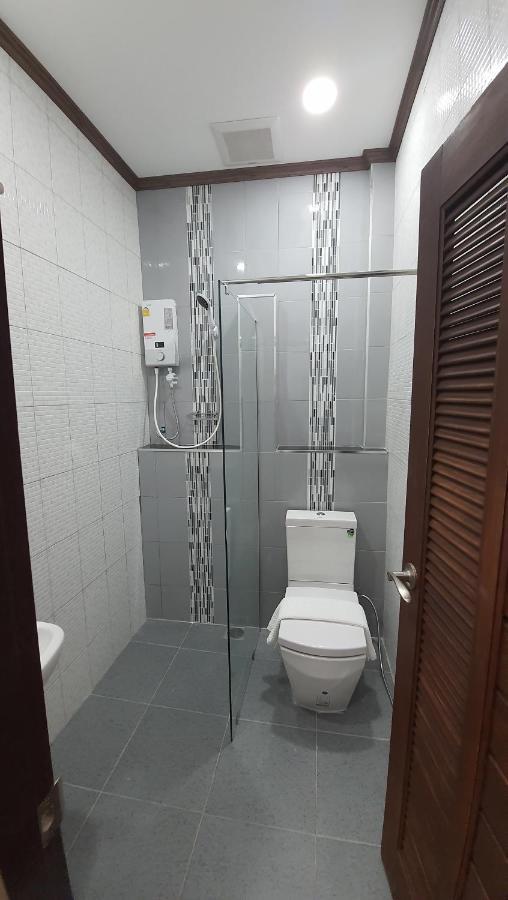 Sabua The Terrace Homestay Утай Тани Екстериор снимка
